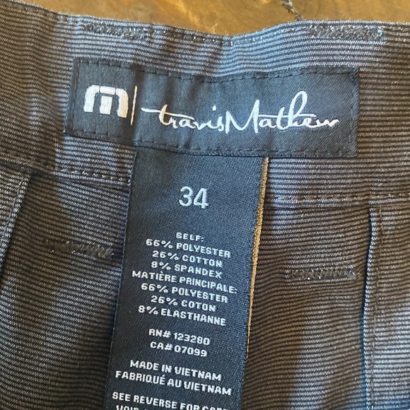 Travis Mathew Beck flat front shorts walking shorts size 34 - Picture 4 of 6